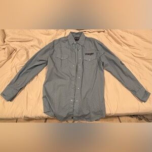 Wrangler Men's Blue Patterned Button Down Shirt